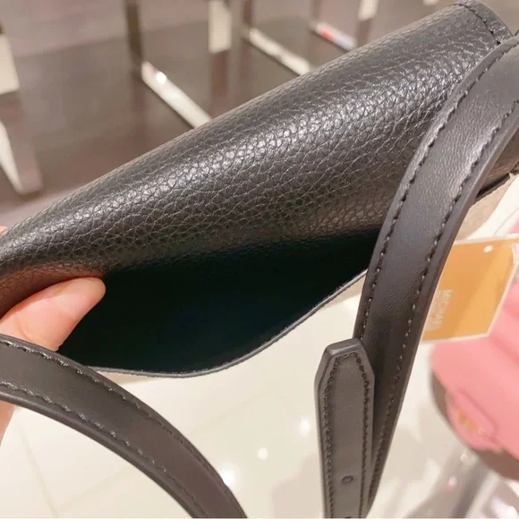 Michael Kors Reed Saddle small Crossbody - Picture 8 of 8